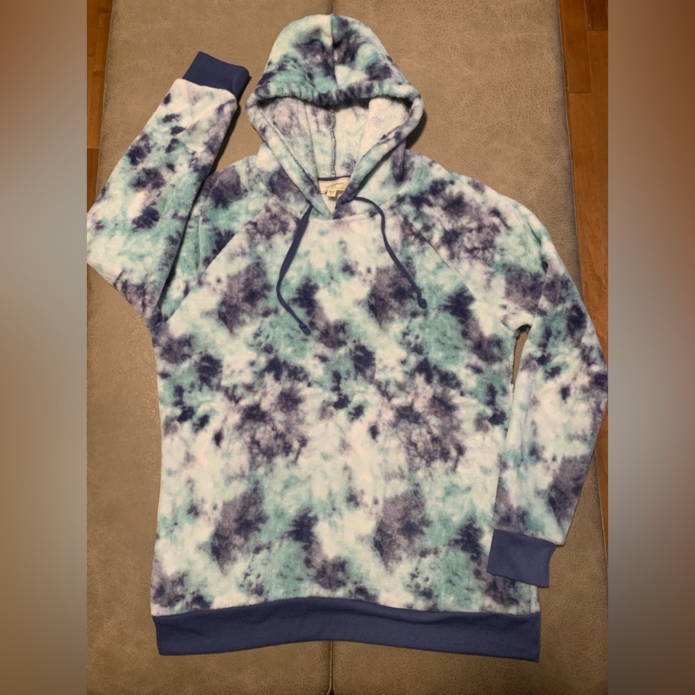 No Comment NY-LA Womens Super Soft Faux Fur Tie Dye Hooded Pullover Size Large